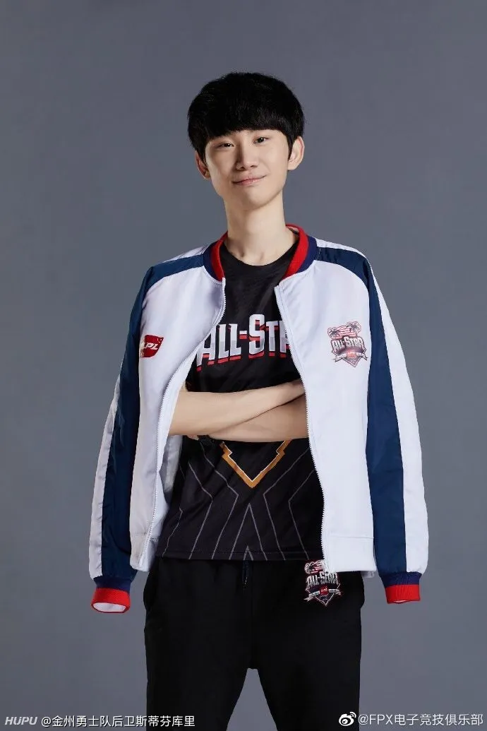 爱游戏体育正版app包含Doinb遭遇十二持续失利，勇士教练压力巨大！的词条